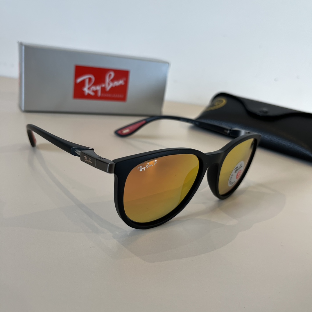 Ray-Ban