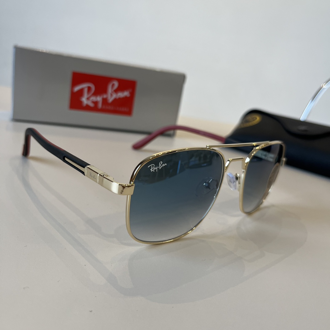 Ray-Ban